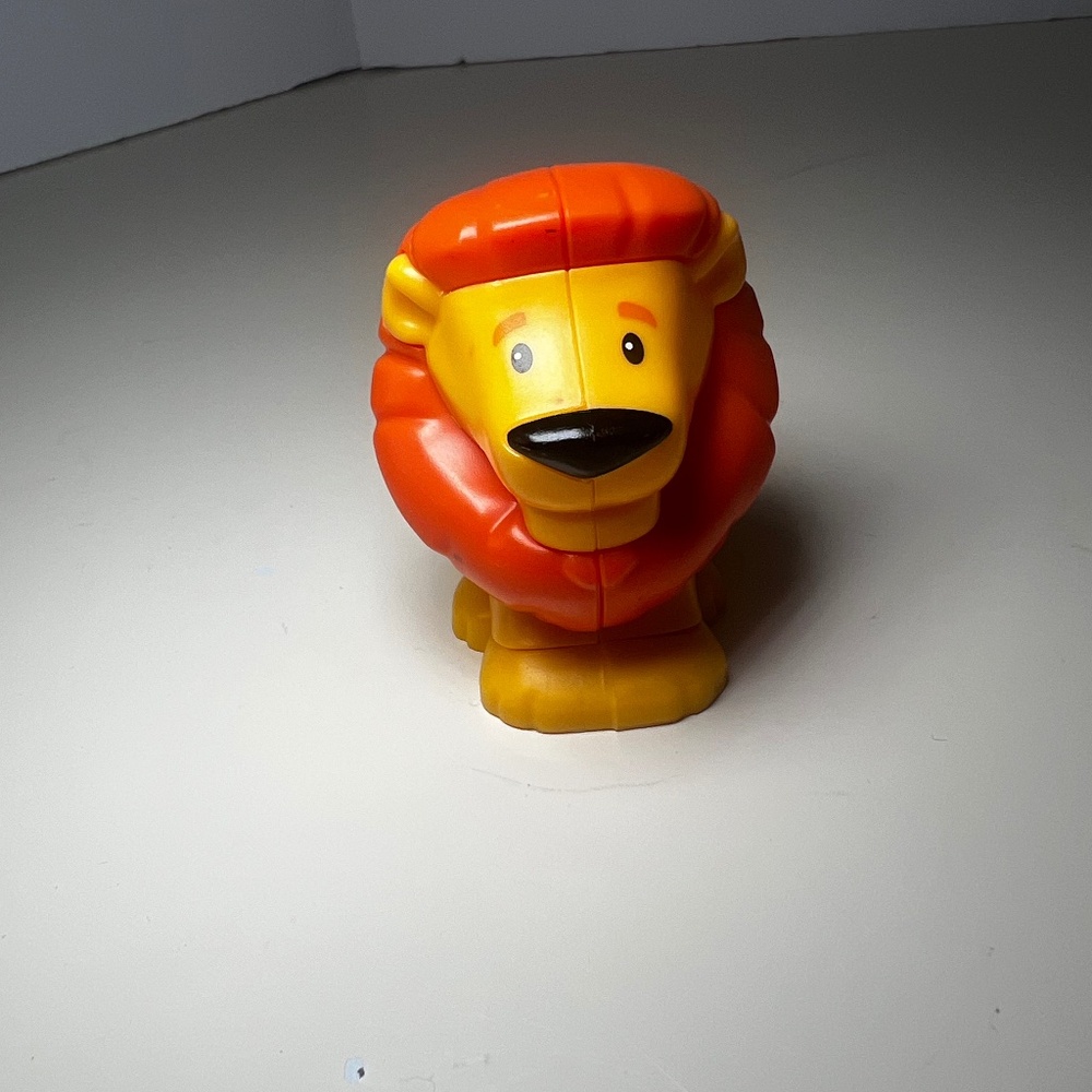 Fisher Price Little People Lion Zoo Safari Animal Figure Replacement Updated